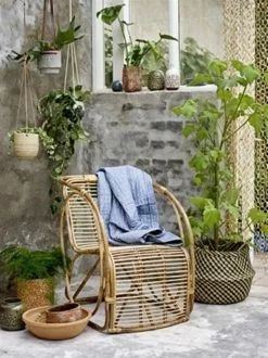 Bloomingville Plaid Blauw 200x140cm -TEXTIEL Winkel bloomingville plaid blauw 200x140cm 2