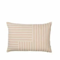 Broste Copenhagen Frankie Kussen Taupe/beige - 40x60cm -TEXTIEL Winkel broste copenhagen frankie kussen taupe beige 40x60 2