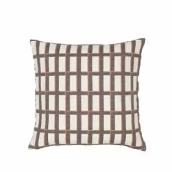 Broste Copenhagen Isa Kussen Bruin - 50x50cm -TEXTIEL Winkel broste copenhagen isa kussen bruin 50x50cm 1