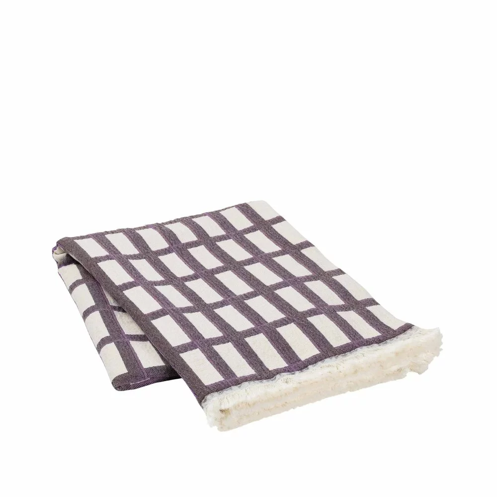 Broste Copenhagen Isa Plaid Paars - 130x180cm 3 Broste Copenhagen Isa Plaid Paars - 130x180cm