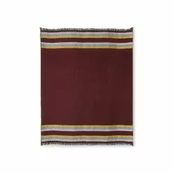 HKliving Fluffy Plaid DORIS - Burgundy 130x170cm 9 HKliving Fluffy Plaid DORIS - Burgundy 130x170cm -TEXTIEL Winkel hkliving fluffy plaid doris burgundy 130x170cm 3