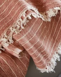 House Doctor Alice Plaid Rood - 211090104 -TEXTIEL Winkel house doctor alice plaid rood 211090104 2