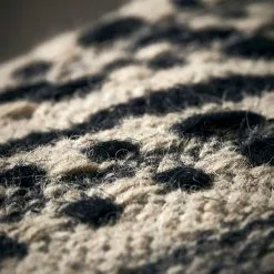 House Doctor Cros Vloerkleed - Zand 300x90cm -TEXTIEL Winkel house doctor cros vloerkleed zand 300x90cm 2