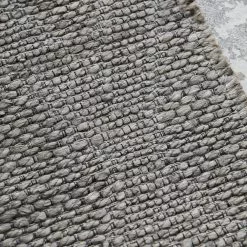 House Doctor Mara Vloerkleed - Grijs 240x100cm 7 House Doctor Mara Vloerkleed - Grijs 240x100cm -TEXTIEL Winkel house doctor mara vloerkleed grijs 240x100cm 1