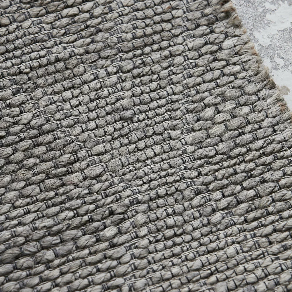 House Doctor Mara Vloerkleed - Grijs 240x100cm 5 House Doctor Mara Vloerkleed - Grijs 240x100cm - Afbeelding 3